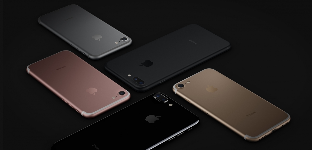 Apple, iPhone Üretimini Amerikaya Kaydıracak yazısı kapak görseli