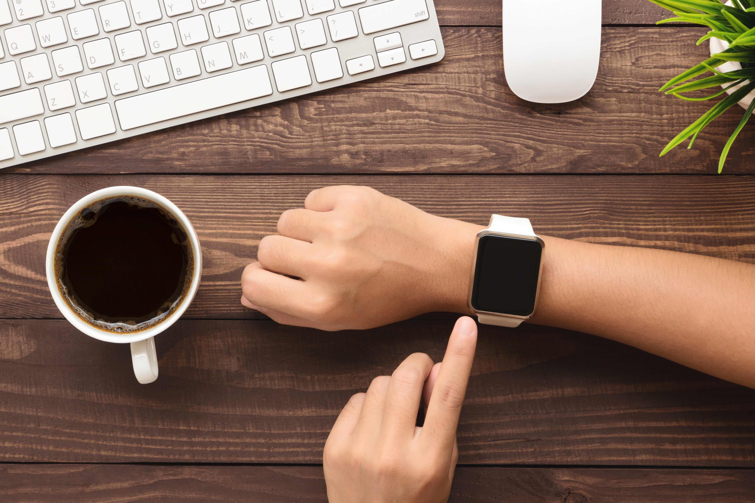 Apple Watch uyku apnesi ve tansiyon hastalıklarını tespit ediyor yazısı kapak görseli